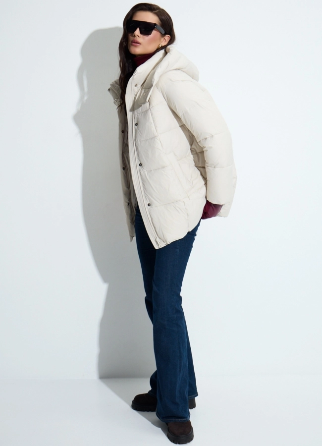 Женский пуховик с капюшоном модель № 33751 универмаг малина фото