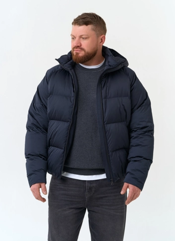 Мужской пуховик с капюшоном  фото